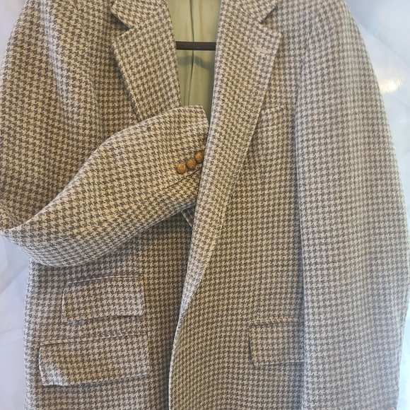 Men Dress Jacket - Picture 4 of 5